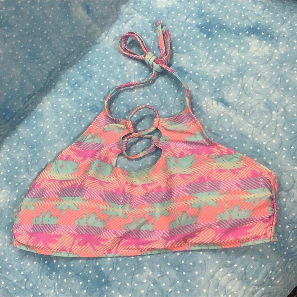 Hot Water bikini top pink blue size L very nice feminine look pads built…